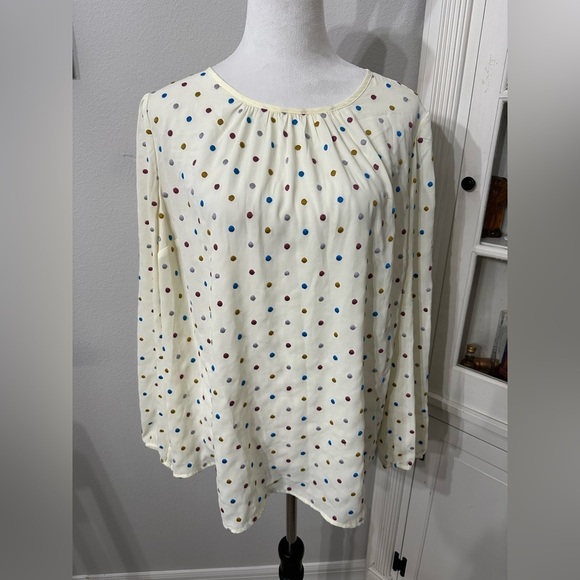 Modcloth Tops - Modcloth Cream Relaxed Pleated Long Sleeve Blouse
